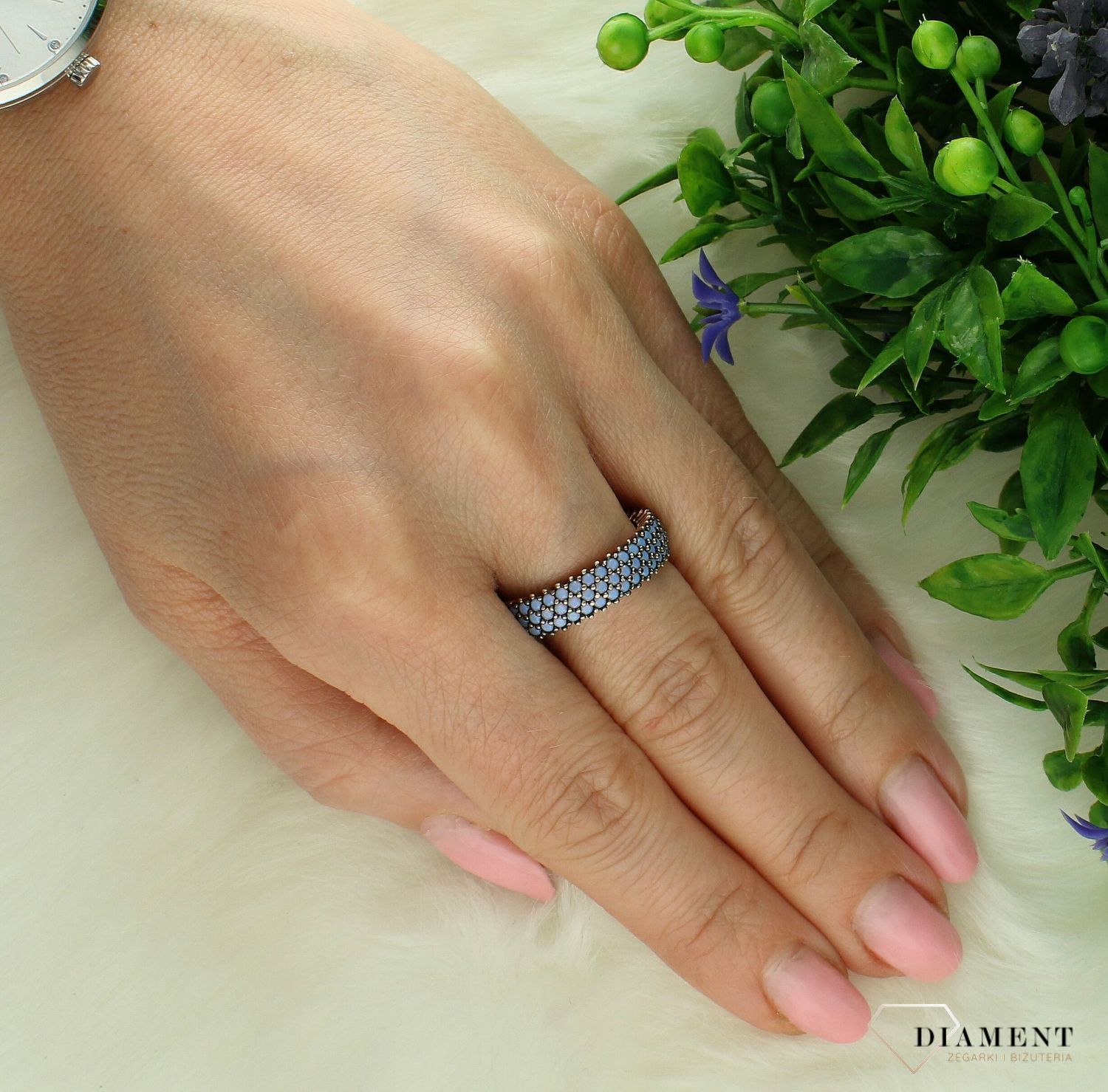 Srebrny pierścionek damski 925 niebieska obrączka rozmiar 19. Srebrny pierścionek damski. Srebrny pierścionek obrączka. Pierścionek srebrny dla kobiety, Pierścionek srebrny na prezent (2).jpg